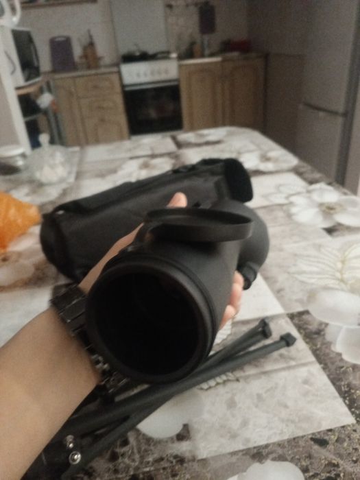 Продам бинокль новый