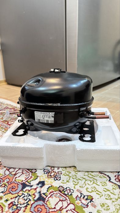 Холодильник Samsung RT-62K7000S9