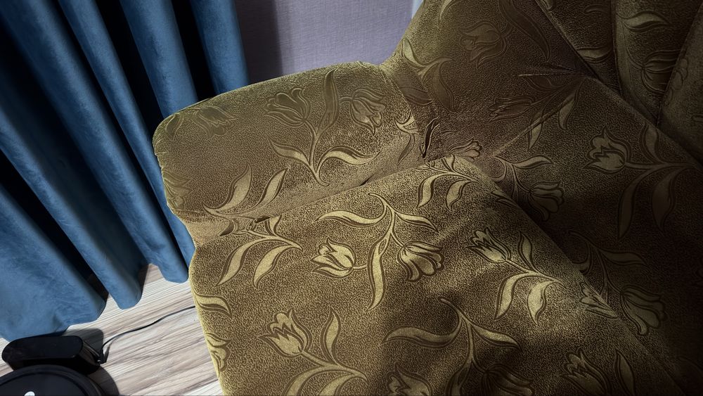 Продам мягкую мебель.