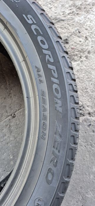 4 anvelope All Season Pirelli/Goodyear 285/45/22.Pretul este pe bucata