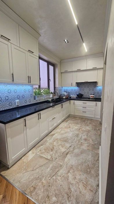 Квартира 6 комнат, 130м² Мирзо Улугбекский район, Паркентский