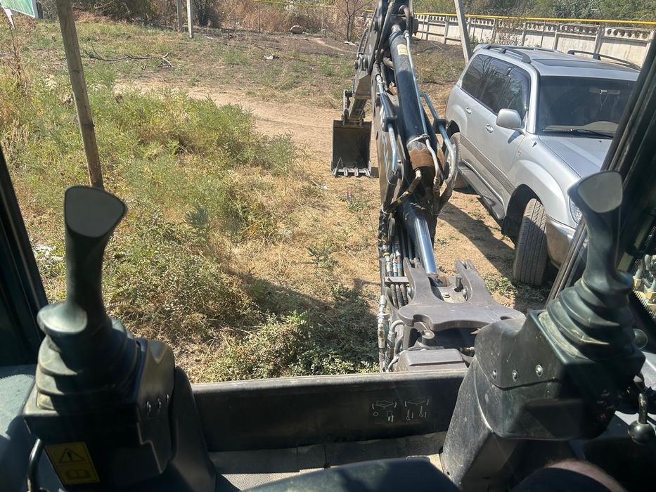 Гидромолот, услуги экскаватора погрузчика