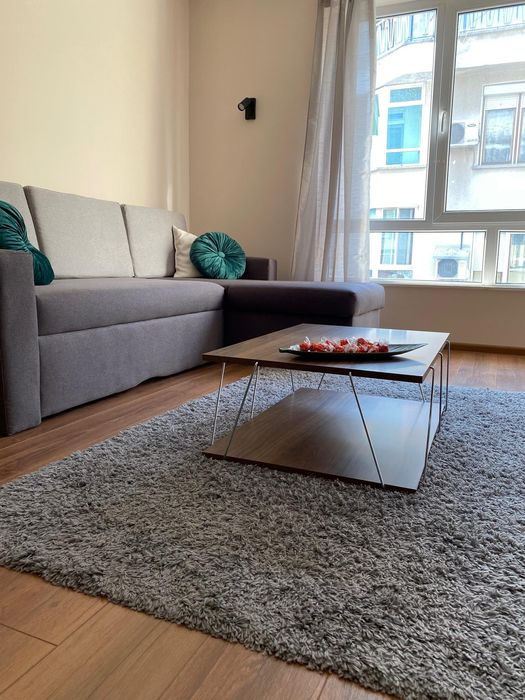 Дава се под наем Двустаен апартамент в Пловдив, Каменица 1 - 75 кв.м за 600 € - Снимка #2