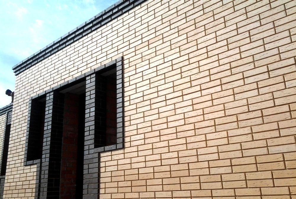 Фасадные работы кладка на кирпичом облицовочный подрашивкамастербалкон