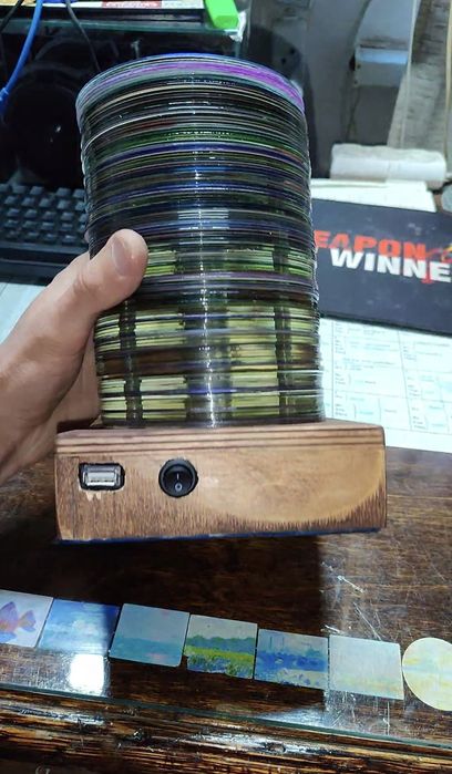 Светильник из cd - дисков