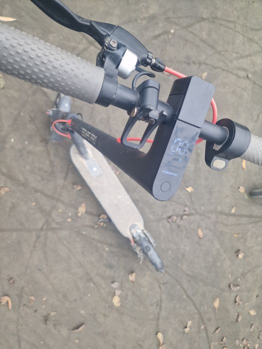 Vând trotinetă escape pro 2