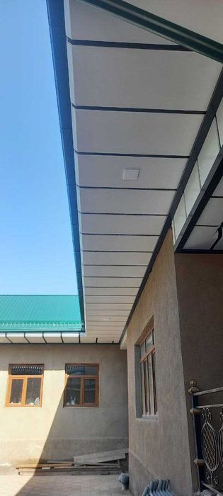 Tunikabond va Travertin.