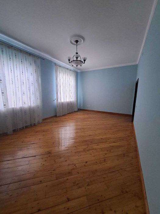 Сдаётся  участок Юнусабадсом районе по ул.Холис **