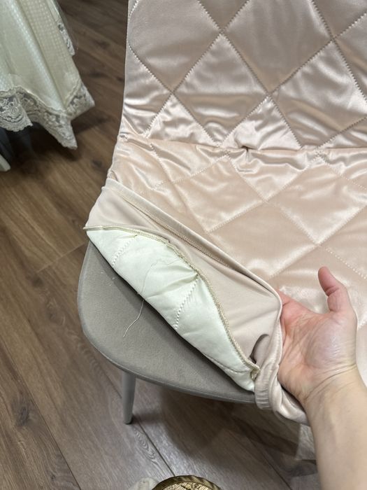 Срочно продам стулья