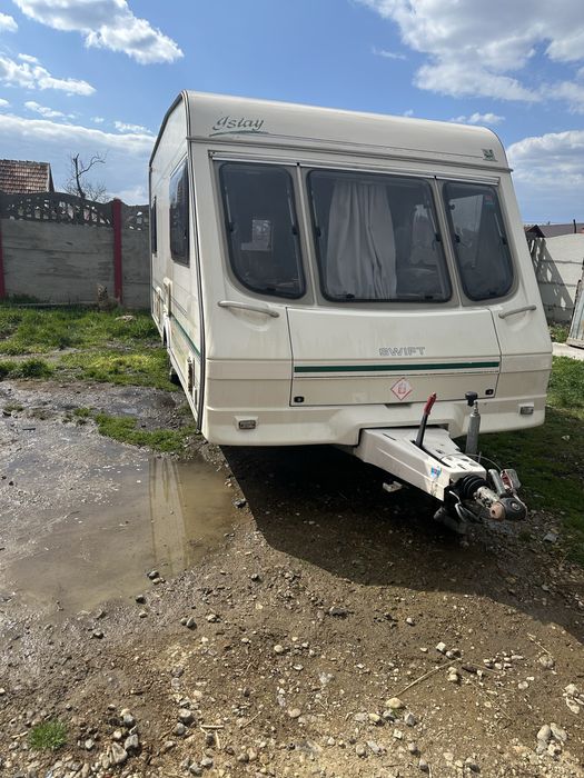 Vand rulota swift anul 2000 cu talon