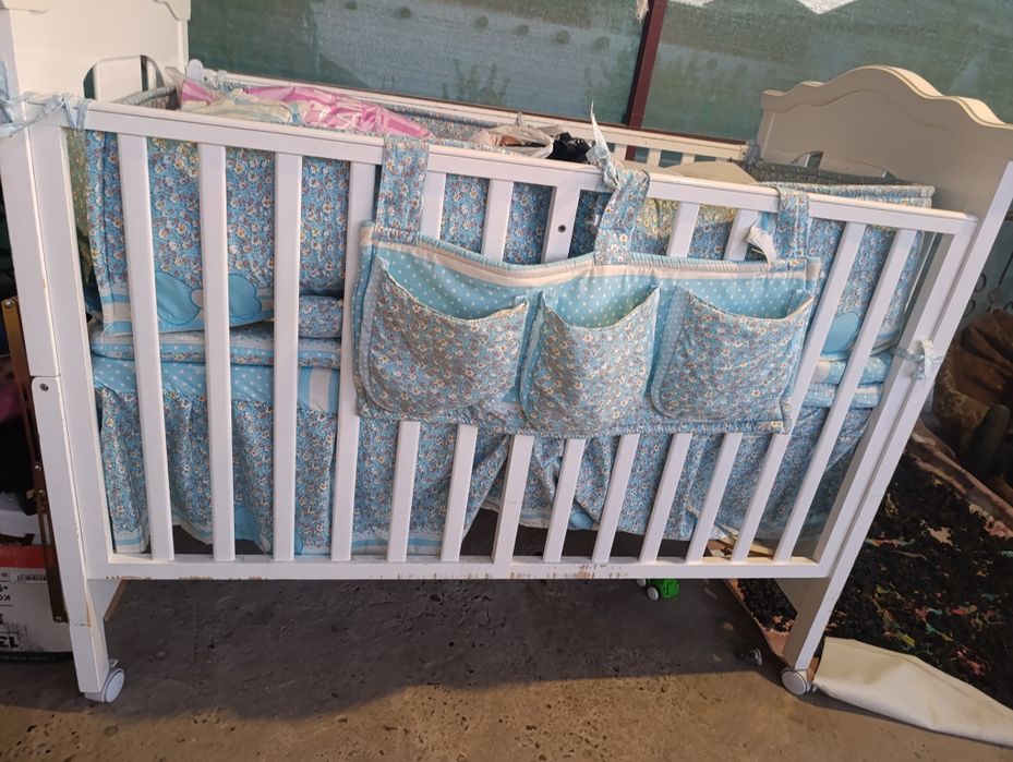 Детский кроват + колибель