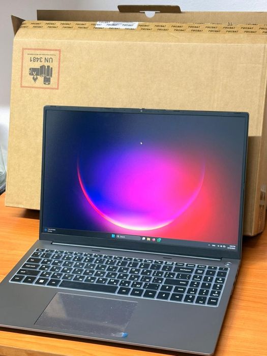 Ноутбук Ryzen 7 с 2.5к 120гц экраном