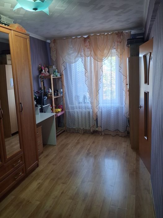 Продаётся 2-х комнатная квартира