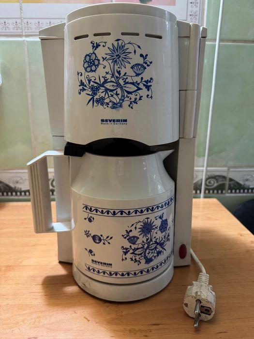 Кофеварка кофеварка