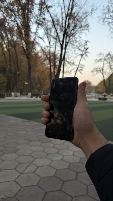 Iphone 7plus holati yaxshi