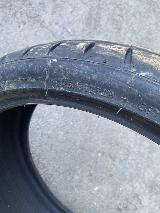 Продам балон на 225/35/19