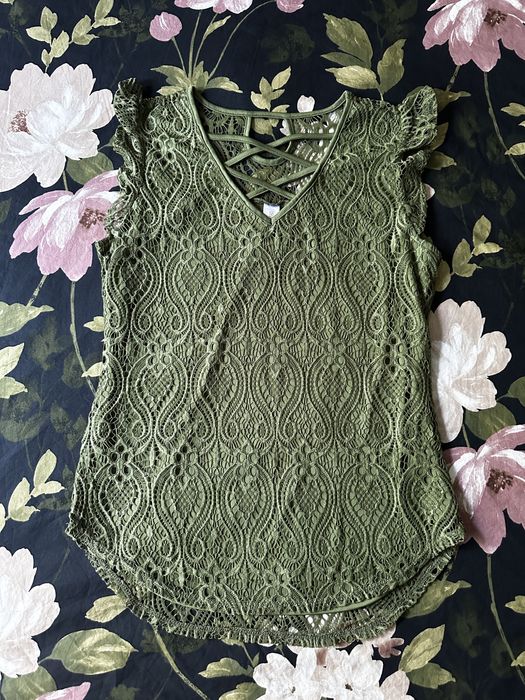 Bluza kaki potrivita pentru S