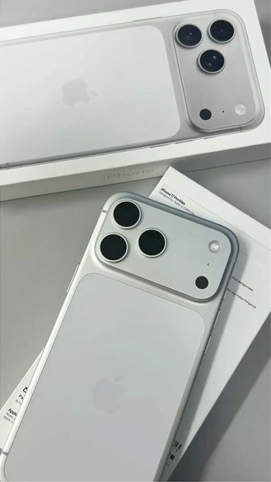 Продам айфон 17 про макс