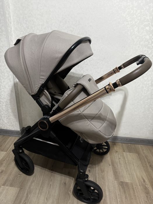 Продам коляску 3 в 1 Kidilo