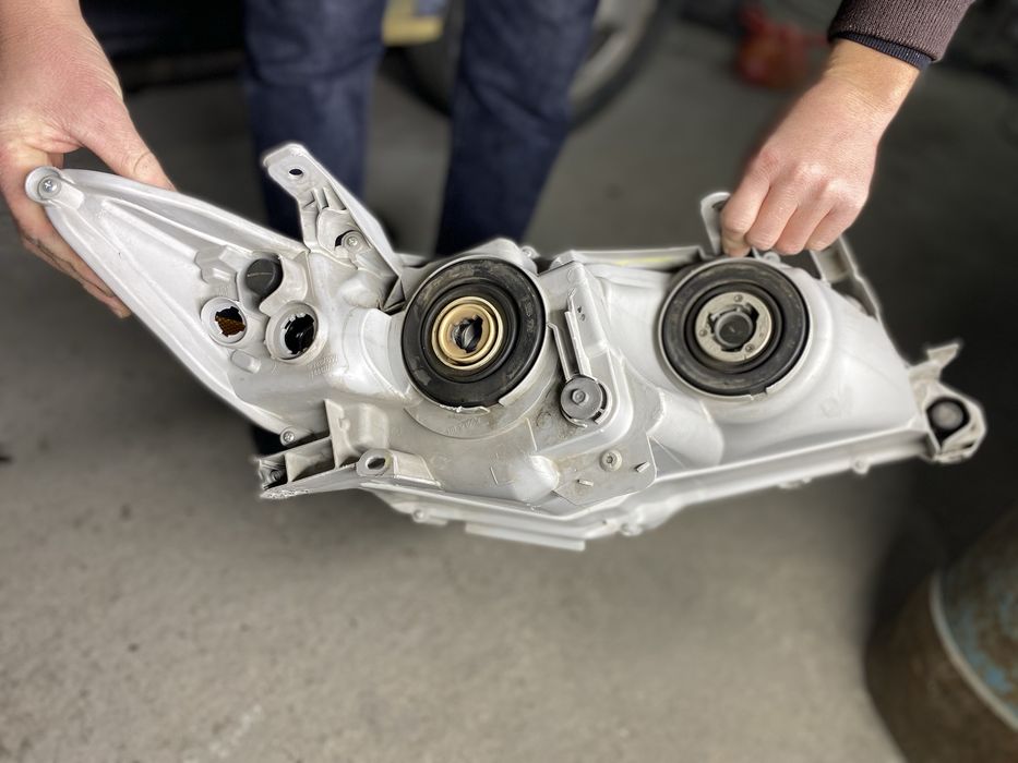 Фара камри 50 se