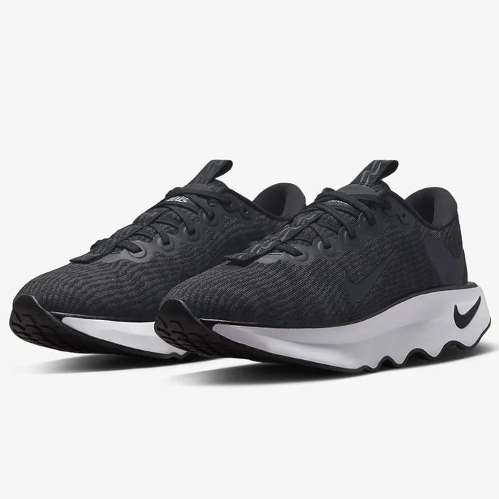 Дамски Маратонки Nike WMNS MOTIVA