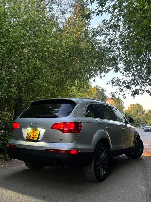 Ауди Q7 3.6 quattro