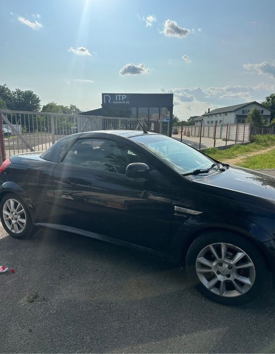 Opel tigra twintop 2009