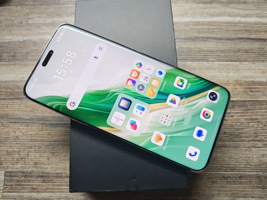 Отличен Honor Magic 6 Pro 5G 512 GB Гаранция