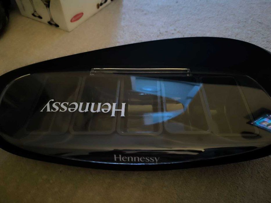 Продается оригинальный органайзер/поднос Hennessy (барный аксессуар)
