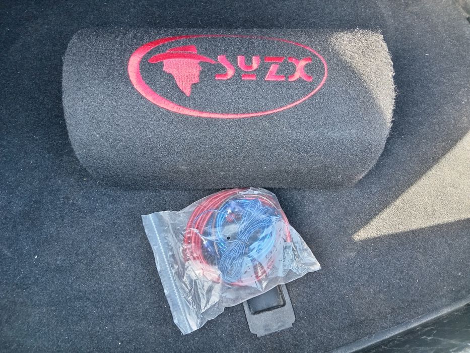 Сабуфер звук колонка