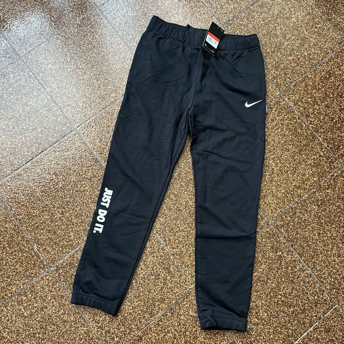 Nike Swoosh мъжки панталон - L , XL размер