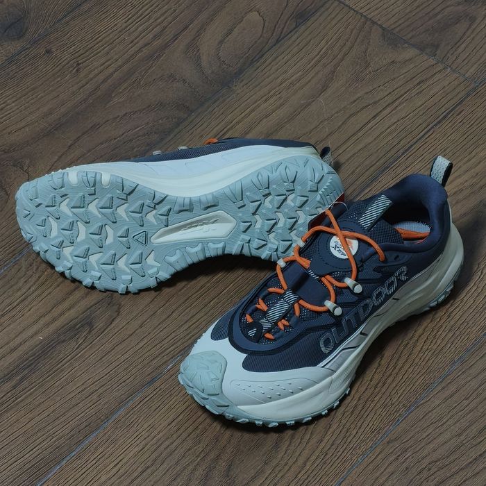 Новые кроссовки Xtep