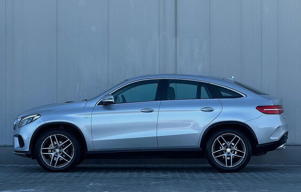 Mercedes-Benz GLE Coupe GARANTIE / Perne / Lane / Side / Camera / 21"