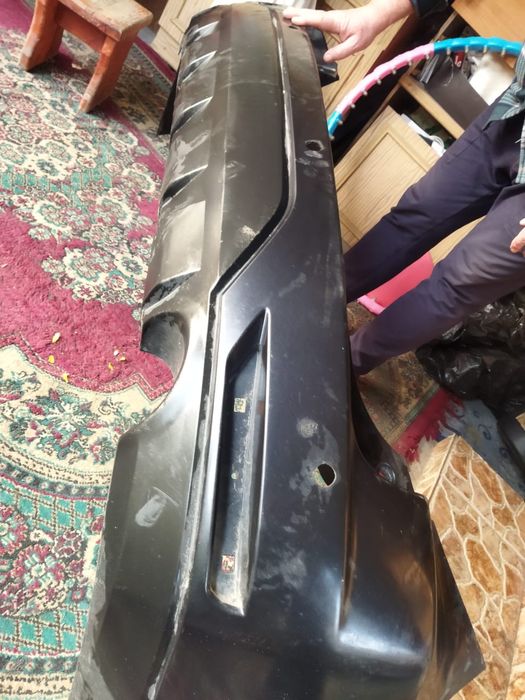 Продам бампер на Субару форестер