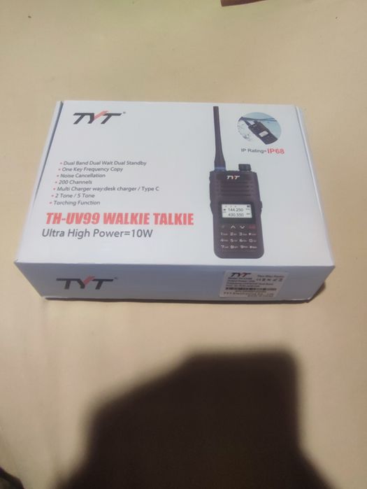 Радйостанция ТYT UV 99.