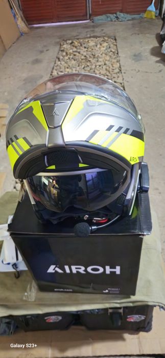 Каска за мотоциклет размер  L