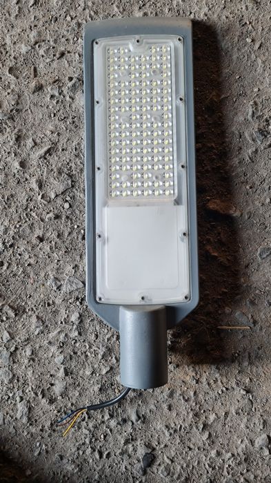 Уличный светильник  100Вт