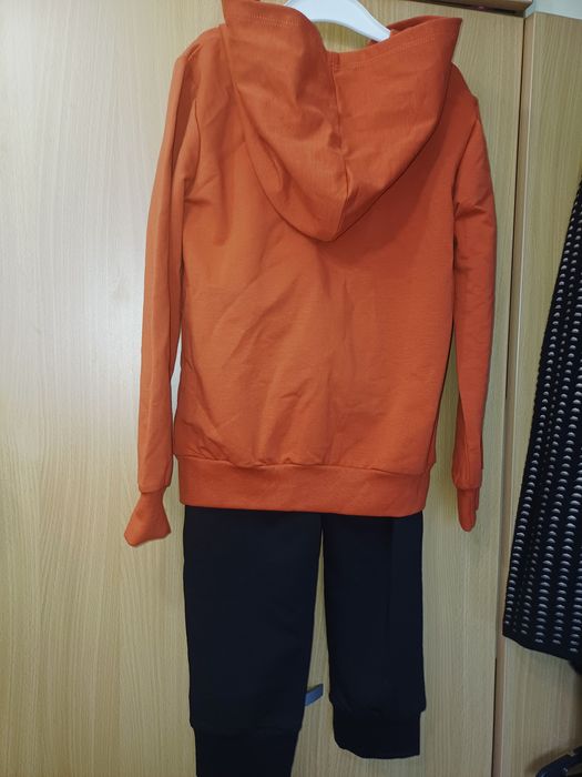 Детски комплект 134 нов