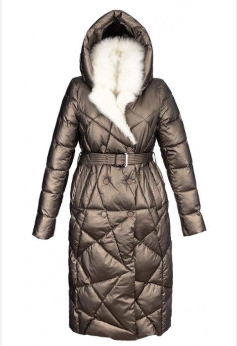 Дамско яке с пух и яка от лисица