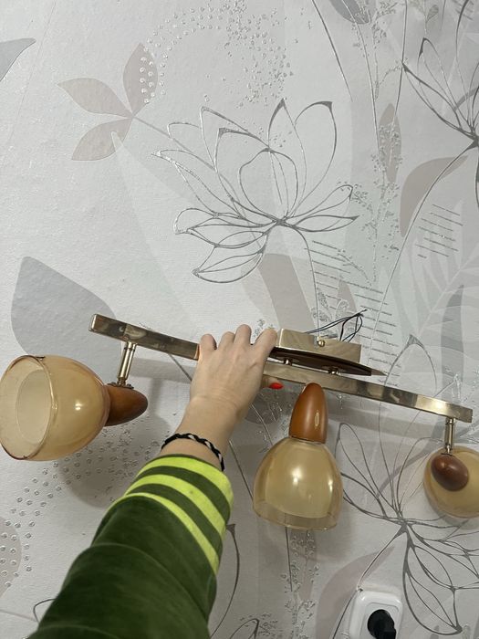 Люстры новые из магазина