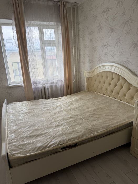 Спальная кровать  180/200