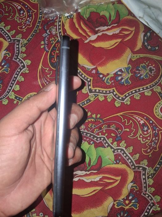 Samsungs21 FE сатылады