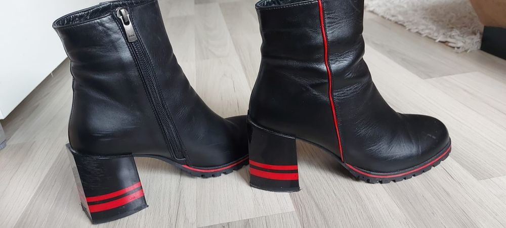 Елегантни боти естествена кожа