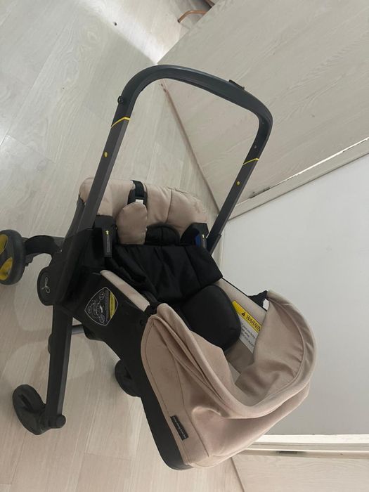 Коляска Doonaa