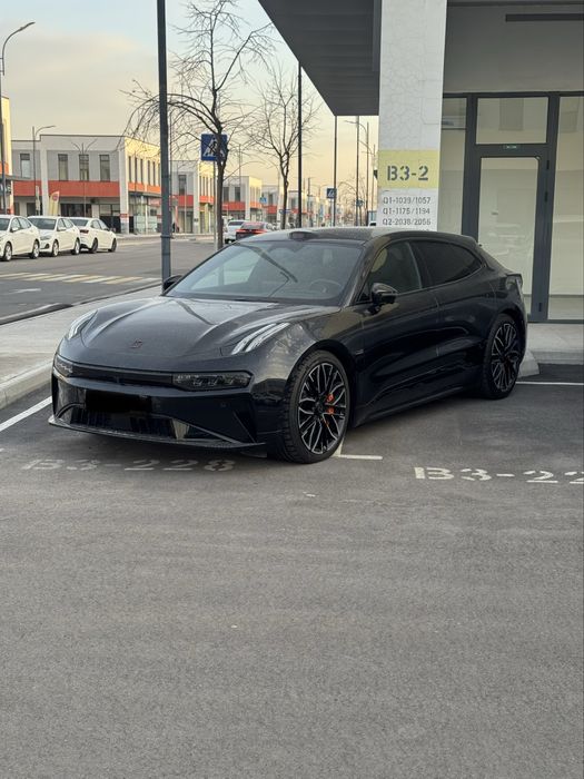 Zeekr 001 YOU Z-sport