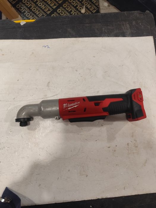 Ъглошлайф ударен импактдрайвър - винтоверт Милуоки Milwaukee M18 BRAID