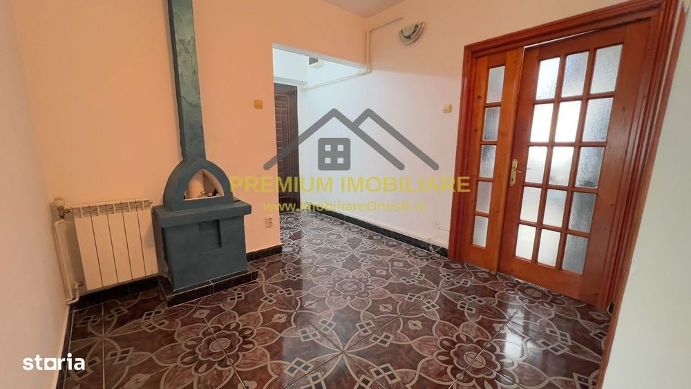 Apartament 3 camere Etaj 1 - Zona de jos