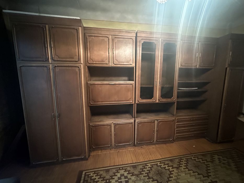 Отдам Румынские шкафы даром
