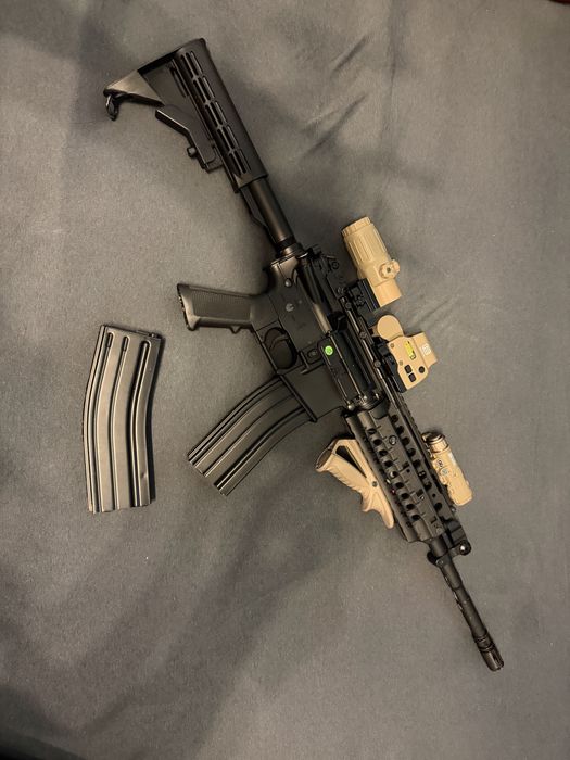 Replica M4 Metal + Atasamente EOTECH