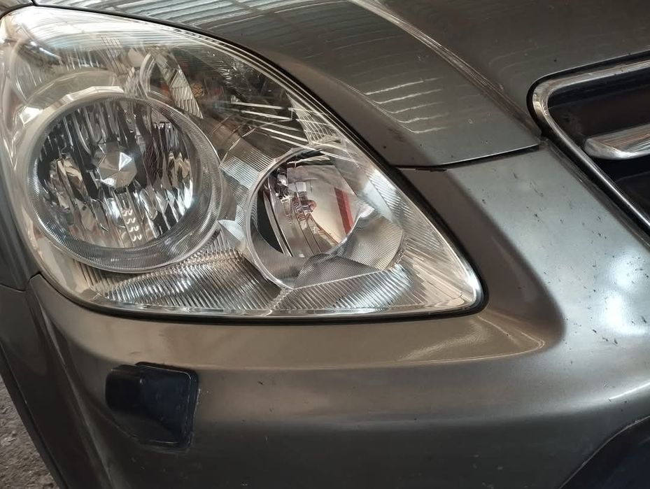 Пастиране и полиране на фарове